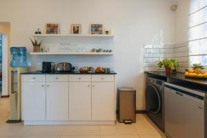 Coco Beach I&II - 6 Bedrooms , Private Pool , Beach at 200 meters