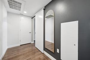 Hollywood 1bdr Comfort with Pool, Gym, Free Parking