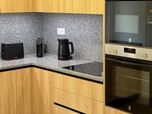 Modern Retreat 700m from the Beach - Salgados