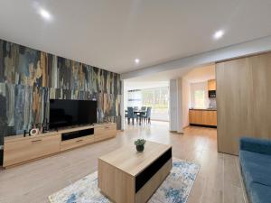 Modern Retreat 700m from the Beach - Salgados