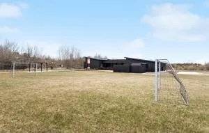 Nice Home In Højslev With Sauna - Løgstrup