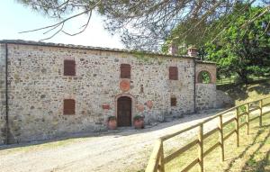 Nice Home In Castelnuovo Val Di Cec