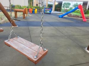 100 metros da Praia do Forte Novo