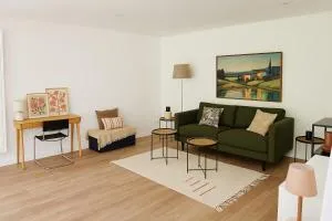 Bel appartement avec terrasse et jardin - Chartrettes