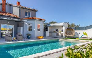 Lovely Home In Pula With Sauna