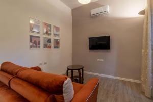 GuestHost Cozy Flat X4 - 450m to Vatican City!