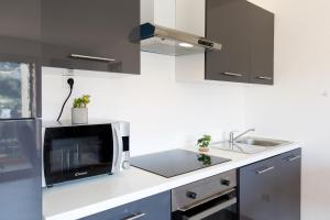 Saint Charles YourHostHelper