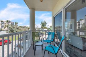 Sunset Vistas 209N - Latitude Adjustment