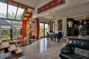 Appartements Blanche Bagnolet - CI - Calm house for 6 people : photos des chambres