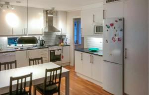 3 Bedroom Awesome Home In Mönsterås