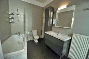 T2, Centre ville, WIFI, Gare 600m, Prox Lille, Terrasse