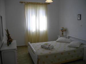 Villa with Sea View (4 Adults)