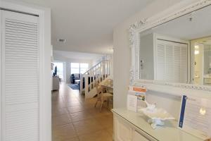 Bayfront Siesta Key condo with amazing views - GBB 1391