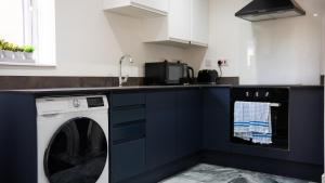 Prestige Stays Cardiff Modern 1-Bed Apartment near City Centre Wi-Fi & Lockbox Check-In