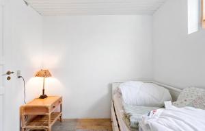 4 Bedroom Gorgeous Home In Rude