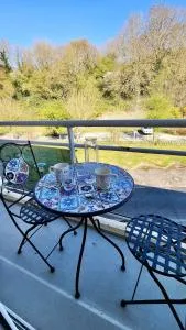 Laurence's Home - 沃勒莱罗斯