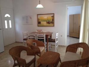 Villa with Sea View (6 Adults)