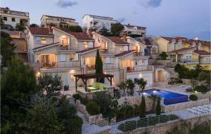 Nice Apartment In Vidalici With Wifi