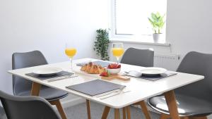 Spacious Penthouse in Central Plymouth 3 Large Bedrooms