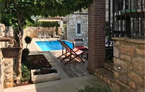 Stunning Home In Porec