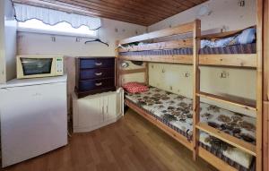 Gorgeous Home In Falkenberg