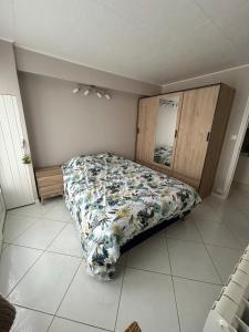 Appartements Charmant logement tout equipe a 150m de la plage : photos des chambres