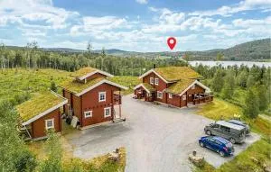 Beautiful Home In Charlottenberg - 孔斯温厄尔