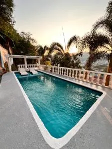 The Bright Apartment in Olongapo - 苏比克