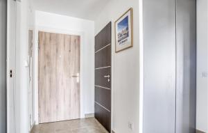 Appartements Beautiful Apartment In La Tremblade : photos des chambres