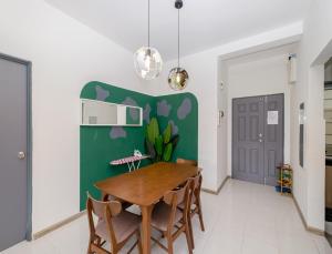 PLAY at Emerald Avenue Cameron