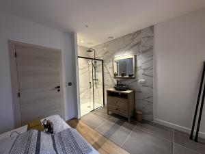 Maisons de vacances les gites de la Fee : photos des chambres