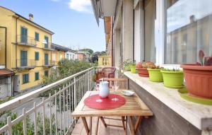 Stunning Apartment In Viareggio