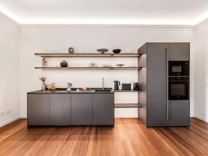 The Best Rent - Prestigious multi-bedroom apartment overlooking St. Peter’s