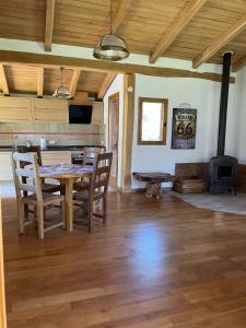 Chalets Le chalet des oliviers : photos des chambres
