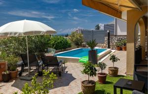 Lovely Apartment In Dramalj