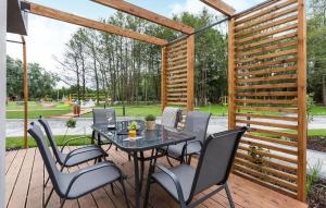 Awesome Apartment In Niechorze