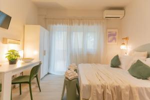 Dafne Room wonderful apt with terrace