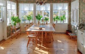 Nice Home In Ljusterö With Sauna