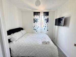 Charming London Apartment Retreat