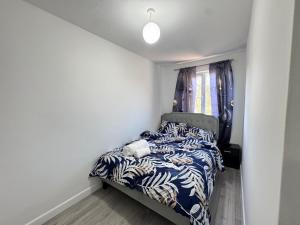 Charming London Apartment Retreat