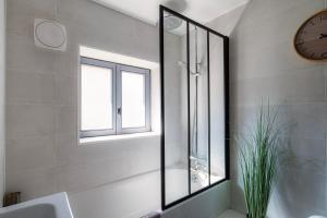 Appartements La Maison de Sam - Logement entier & Terrasse : photos des chambres