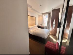 Central Ensuite Boutique Room 103