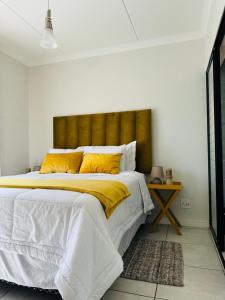 The Blyde Crystal Lagoon Riverwalk Estate