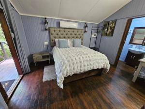 Whispering Creek Mountain Lodge