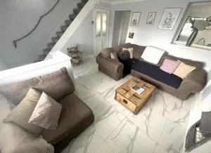 Tŷ Bach - 2 Bedroom House - 高尔顿