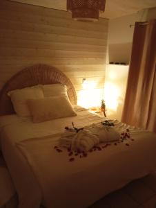 Chalets gite&spa privatif -le bois de la pause- : photos des chambres
