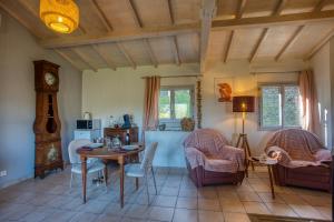 Chalets gite&spa privatif -le bois de la pause- : photos des chambres