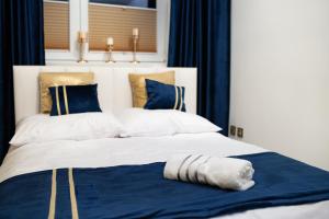 Katowice Golden Peacock - Grazynskiego 7