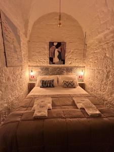 Casa Vacanze “House on the Left”