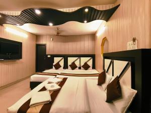 Hotel Pardesi,Har ki pauri Road Haridwar